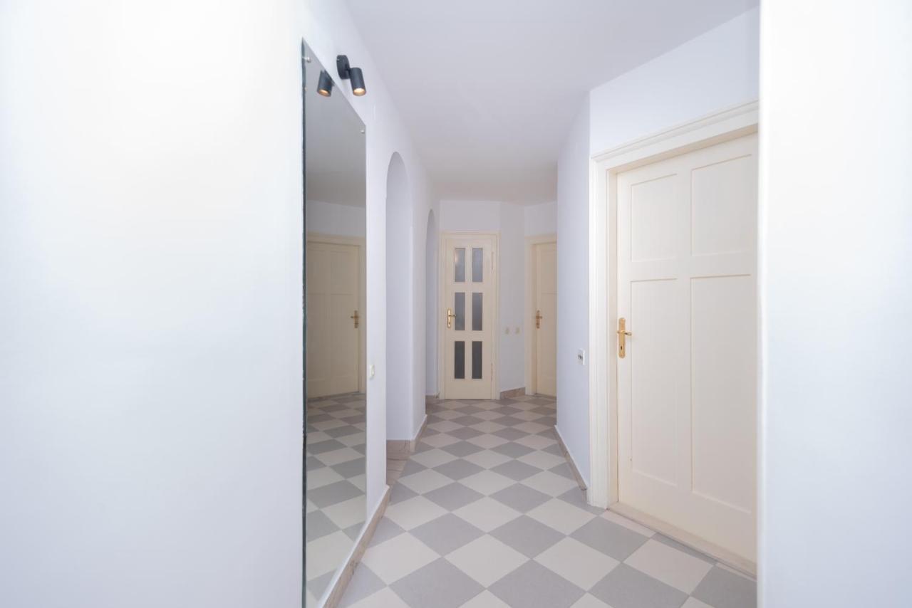 Palm Garden Apartment In Center With Big Terrace Spalato Esterno foto